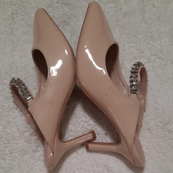 Jessica Carlyle Nude Heels with Rhinestone Strap - Picture 3 of 10